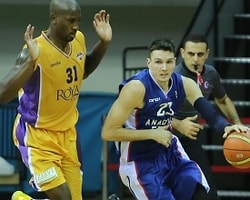 A. Efes'ten 'Hükmen Galibiyet' Talebi