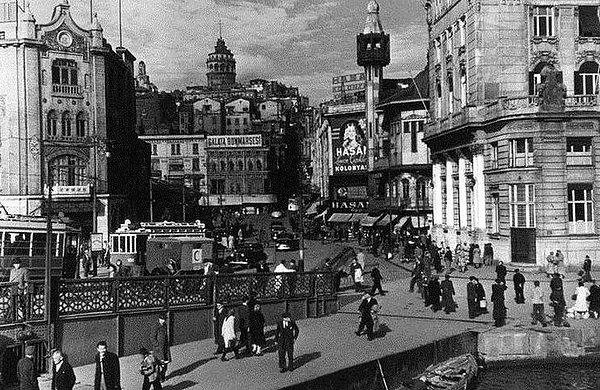 8. 1946, Karaköy