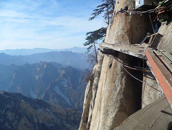 Hua Shan dağına tırmanış