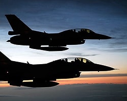 TSK Dağlıca'da PKK Noktalarını Bombaladı
