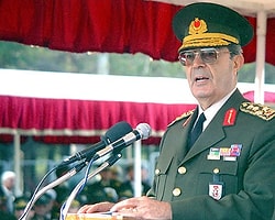 Eski Genelkurmay Başkanı Doğan Güreş Hayatını Kaybetti