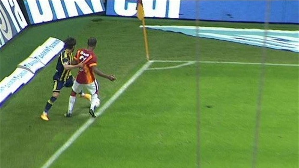 Gözlemciden İtiraf: '15 cm Dışarıda'