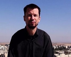 IŞİD, Esir İngiliz Gazeteciye Kobani'de Haber Yaptırdı