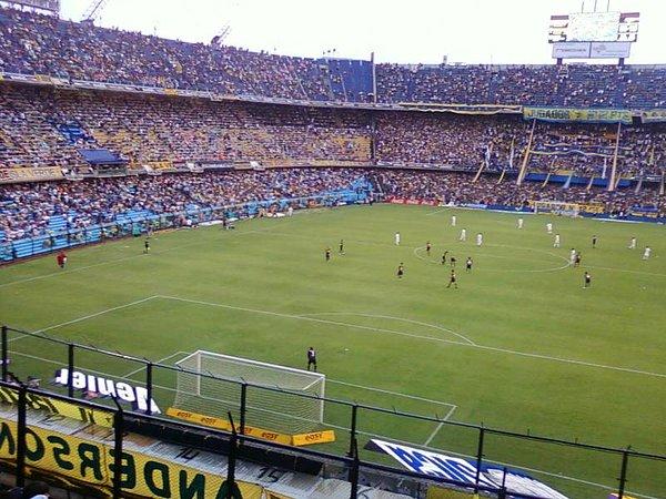 9. Estadio Alberto J. Armando - Boca Juniors