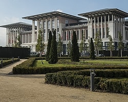 Resepsiyonun Yiyecekleri Yuva ve Yurtlara Gönderilecek