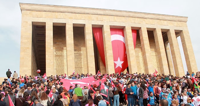 29 Ekim Cumhuriyet Bayramı'nda Anıtkabir'i 232 Bin Kişi Ziyaret Etti