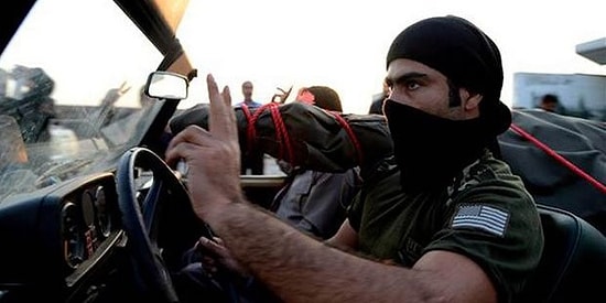 'ABD Bayraklı Peşmerge Üniforması Kabul Edilemez'