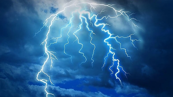 15. Ученые усилили память при помощи электричества.