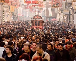 Dünyaca Ünlü Anket Merkezi Pew: 'Türkler Kendilerinden Başka Kimseyi Sevmiyor'