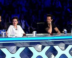 Demet Evgar'ın Twitter Hesabı Hack'lendi mi?