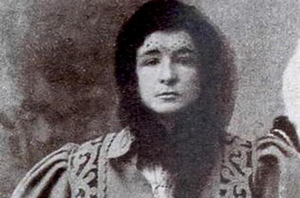 6. Enriqueta Marti (1868-1913)
