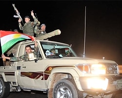 Peşmerge Kobani'de IŞİD'e Katyuşa Füzesi Attı