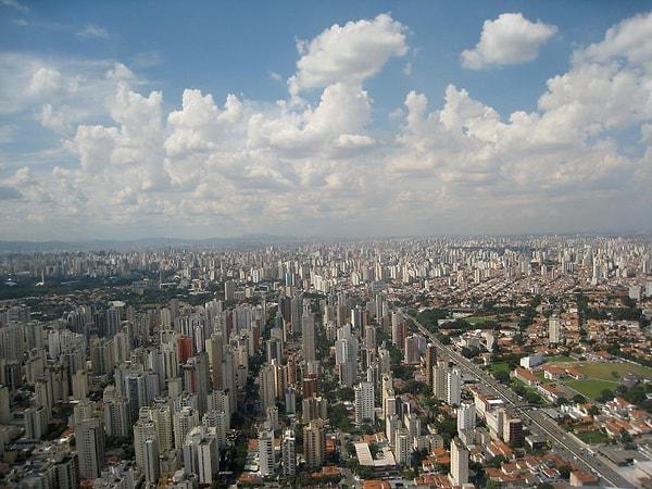 32. São Paulo (Brezilya)