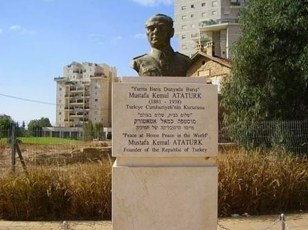 Ataturk Heykeli - Be`er Sheva, İsrail
