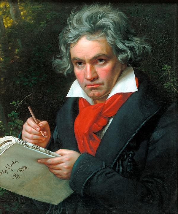 1. Beethoven’ın kulak kemikleri.
