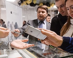 Dünya'da En Ucuz iPhone Rusya'da Satılıyor
