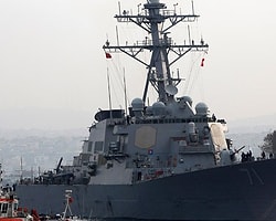 ABD Savaş Gemisi USS Ross Türk Bayrağı Açtı