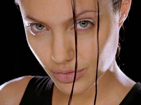 12. Lara Croft | Angelina Jolie - Tomb Raider