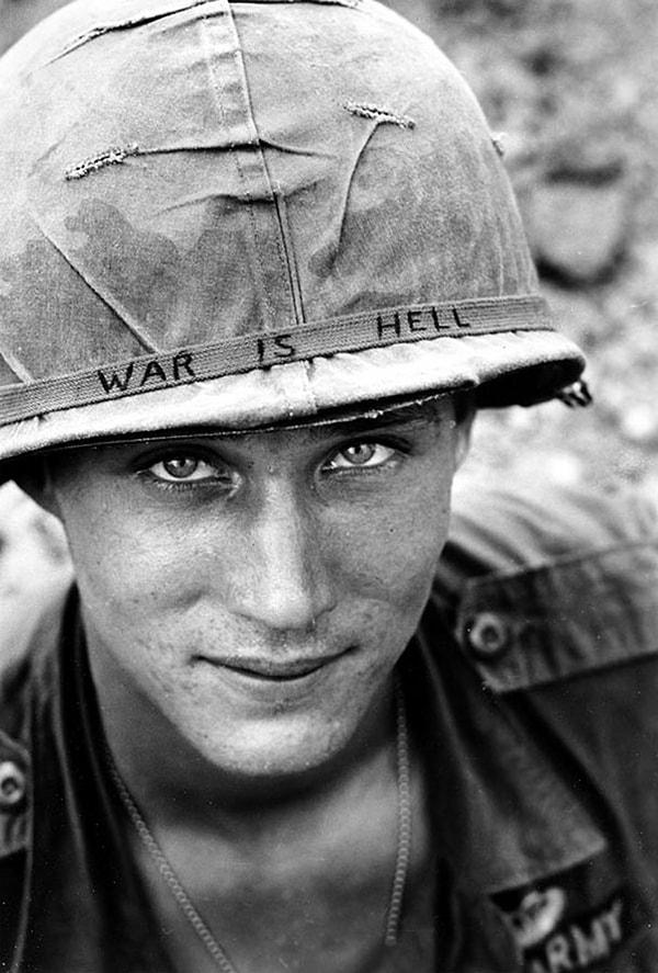 7. Vietnam'da bir asker, 1965.
