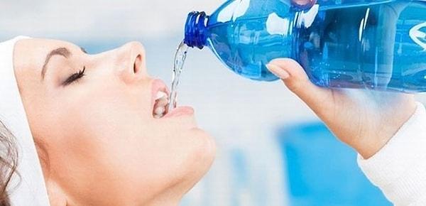 4. Sadece su içerek kaç gün aç kalınabilir?