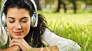 Gözünüzü Kapatıp Dinlediğinizde Sizi Başka Alemlere Taşıyacak 25 Şarkı