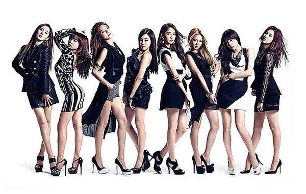 2- Girls' Generation