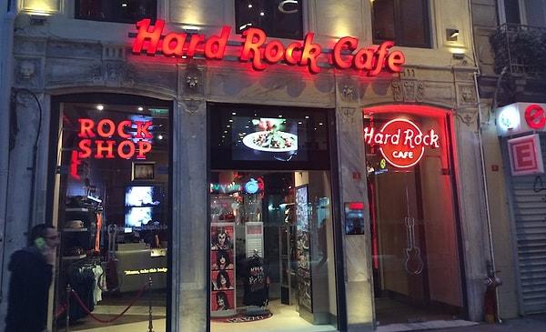 4. Hard Rock Cafe Yılbaşı Partisi