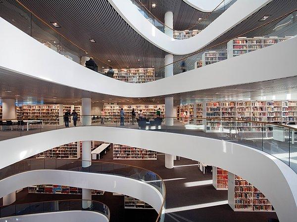 Sir Duncan Rice Kütüphanesi (Aberdeen Üniversitesi), İskoçya