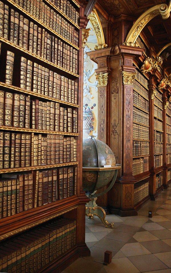 9. Melk Abbey Kütüphanesi, Avusturya