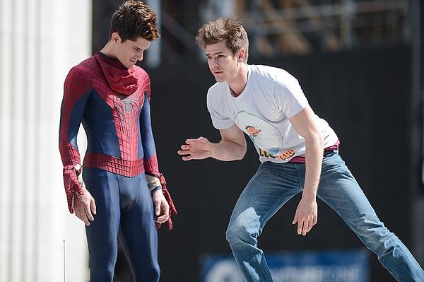 10. Andrew Garfield ve İkiz Dublörü William R. Spencer (The Amazing Spider-Man 2)