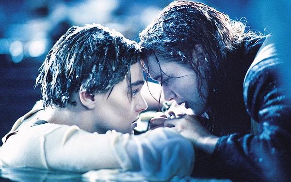 9. 11 Oscar Ödülü ile en çok ödül kazanan filmler Ben-Hur, Titanic ve The Lord of the Rings: The Return of the King'tir
