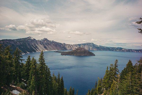 5. ''En güzel manzarayı yakalamak için az tercih edilen yolları seçtik. Crater Lake, Oregon''