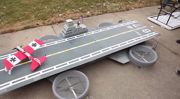 Maket Uçakları Uçan Uçak Gemisine İndirme Testi | Avengers