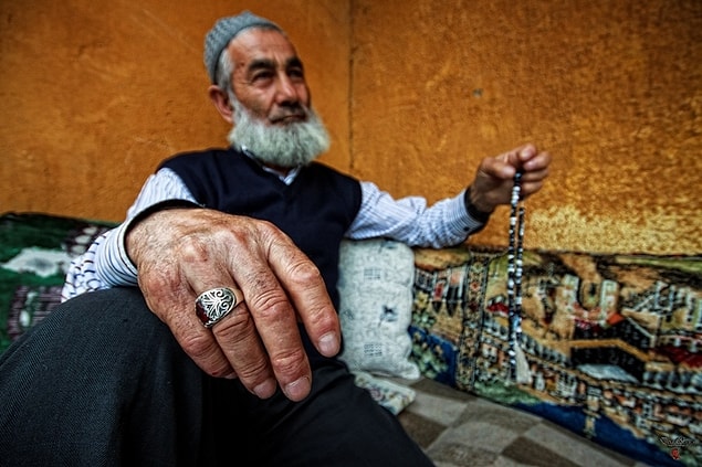 11. "Doğru söze hacı emmi ne desin?"