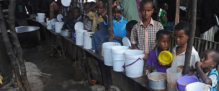 Somali'de 6 Çocuk Açlıktan Öldü