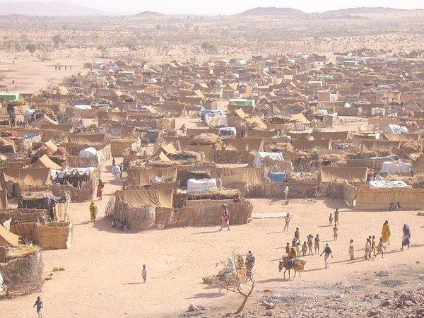 13. Sudan - Hartum, Mülteci Kampı 2005