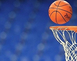 Basketbolda İki Kulübe Transfer Yasağı