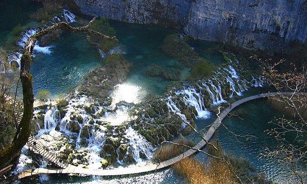 12. Plitvice Gölleri Ulusal Parkı - Hırvatistan