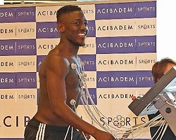 Opare Kontrolden Geçti