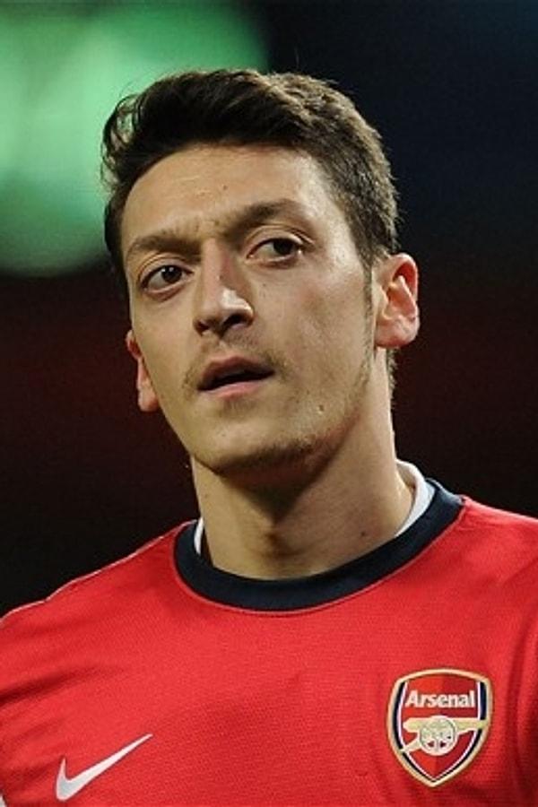 11. Mesut Özil