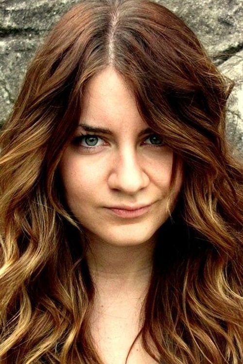 Ayşecik dizisinin minik kızı Ecem Kanun şimdi genç bir kız.