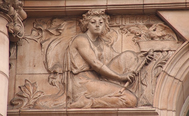 9. Euterpe (Yunan Mitolojisi)