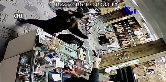 Ölü Taklidi Yapan Silahlı Soyguncu