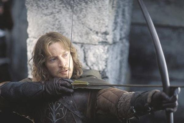 Faramir daha sonra vekilharçlık görevini bitirip tacı Aragorn'a teslim etmiştir.