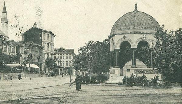 35. Alman Çeşmesi (1910'lu yıllar Sultanahmet)