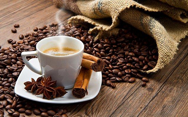 1. Ortalama bir kahve bağımlısı her gün neredeyse seks düşündüğü kadar kahve içmeyi düşünüyor.