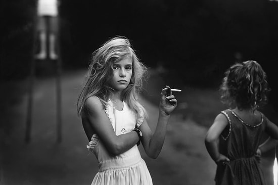 Bir Galeride İçinize Kasvet Dolduracak Sally Mann Fotoğrafları