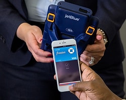 JetBlue, Apple Pay ile Ödeme Kabul Eden İlk Havayolları Oldu
