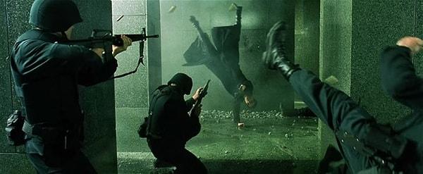 2. The Matrix - Matrix (1999) (Wachowski Brothers)
