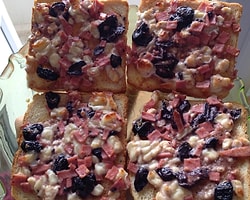 Pratik Bir Lezzet:Minik Pizza Tarifi